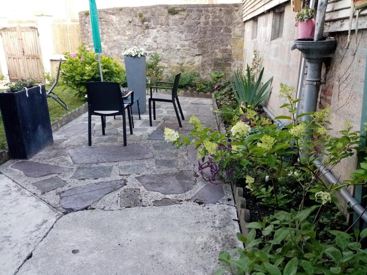 Appartamento Philoxenia Givet Esterno foto