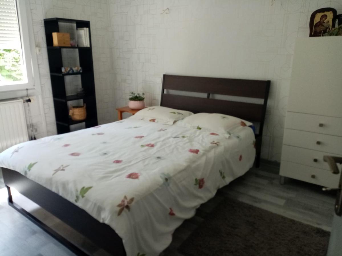 Appartamento Philoxenia Givet Esterno foto